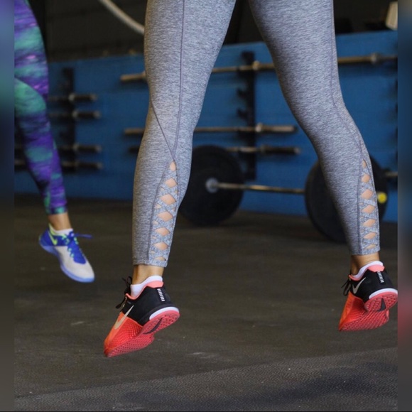 Lululemon Pure Practice Leggings *Rare! - Picture 8 of 16